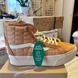 NWT. Vans Joe Fresh Sk8-Hi Reissue Camel Sneakers